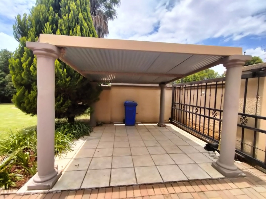 3 Bedroom Property for Sale in Vaal Park North West